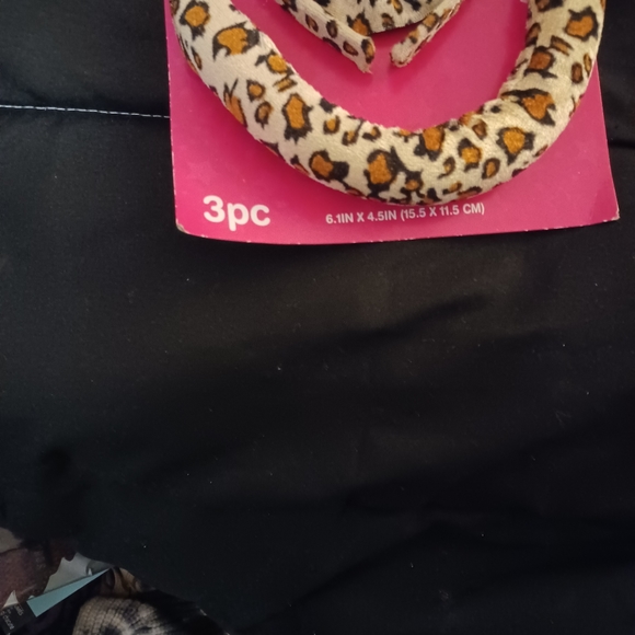 Nwt 2 Cat Costumes 🐈 - Picture 2 of 3